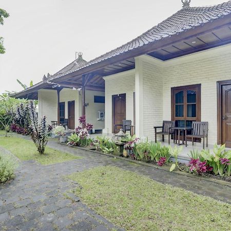 Oyo 1762 Hotel Astiti Graha Tanah Lot Exterior foto