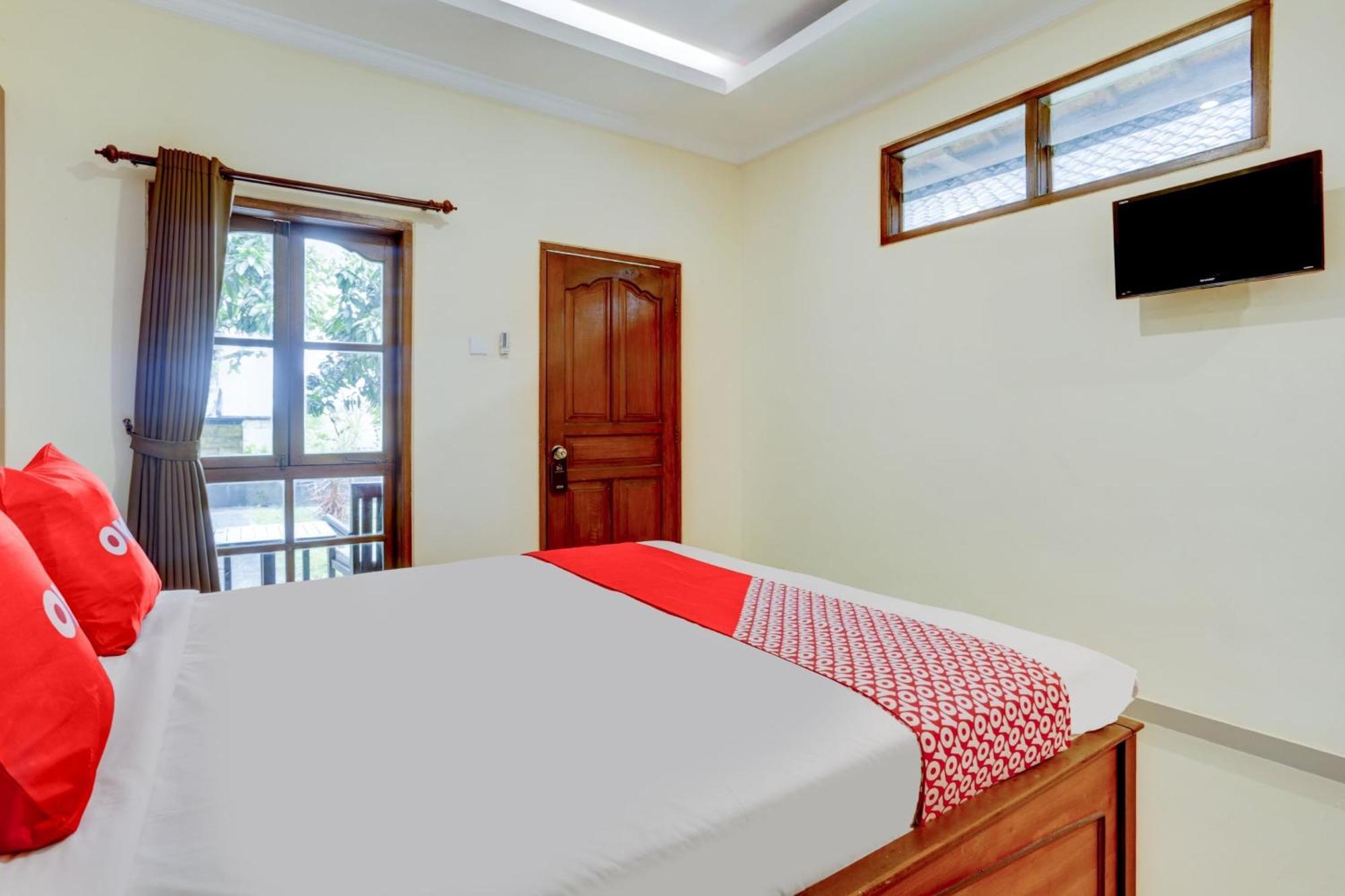 Oyo 1762 Hotel Astiti Graha Tanah Lot Exterior foto